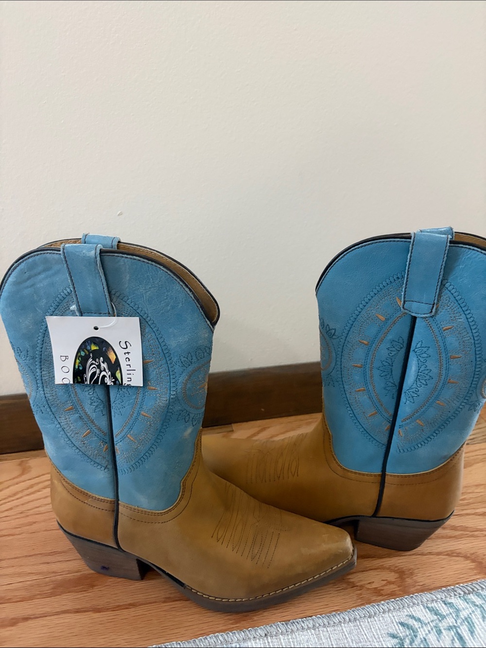 Blue & Tan Western Heeled Boots